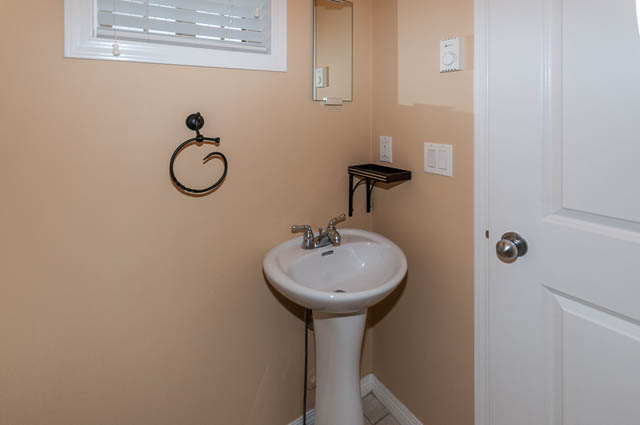 unfurnished north vancouver