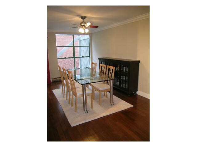 2218 Spruce Street - Townhouse - Fairview - Photo 8 of 33