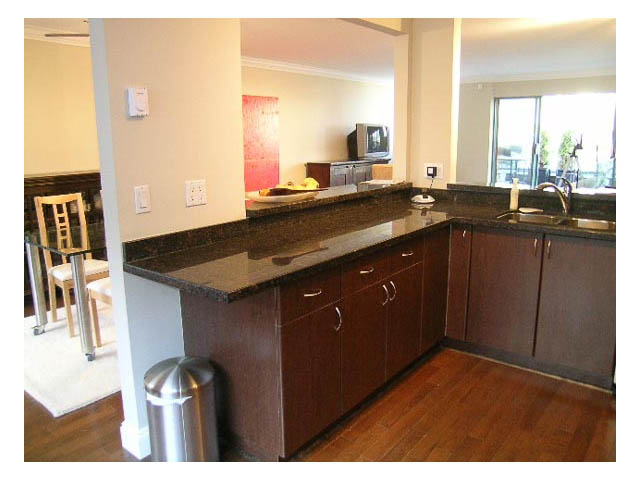 2218 Spruce Street - Townhouse - Fairview - Photo 13 of 33