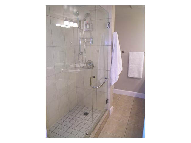 2218 Spruce Street - Townhouse - Fairview - Photo 33 of 33