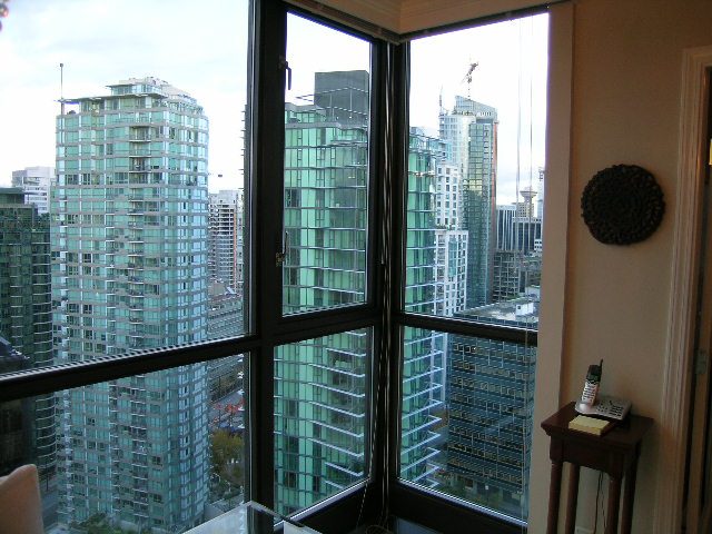 2505 - 1367 Alberni Street - Condo - Coal Harbour - Photo 8 of 36