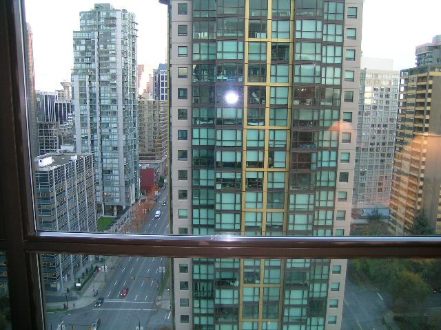 2505 - 1367 Alberni Street - Condo - Coal Harbour - Photo 16 of 36