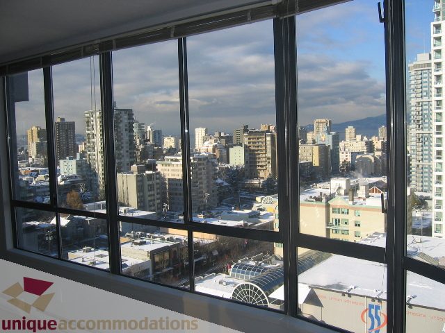 Bright 1-bedroom condo with stunning city view and large windows. - 1906 - 1060 Alberni Street, Vancouver Downtown