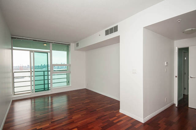2302 138 east esplanade north vancouver lower lonsdale