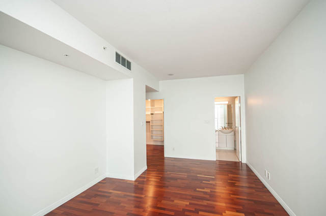 2302 138 east esplanade north vancouver lower lonsdale