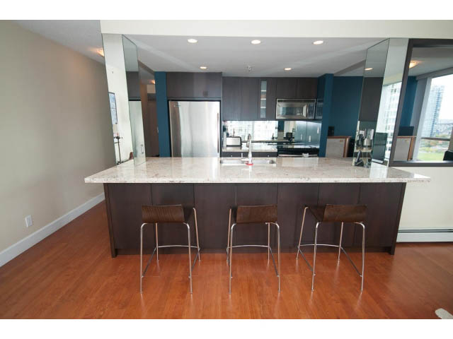 1606 - 1228 Marinaside Crescent - Condo - Yaletown - Photo 6 of 37
