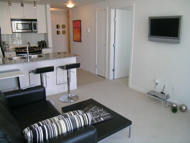 1703 - 480 Robson Street - Condo - Downtown - Photo 8 of 18