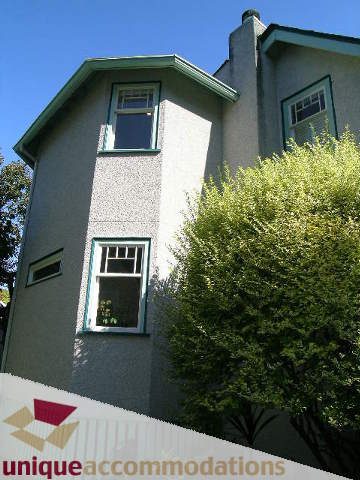 Furnished 3-bedroom + den house with green trim and large windows. - 4177 West 15th Avenue, Vancouver West Side