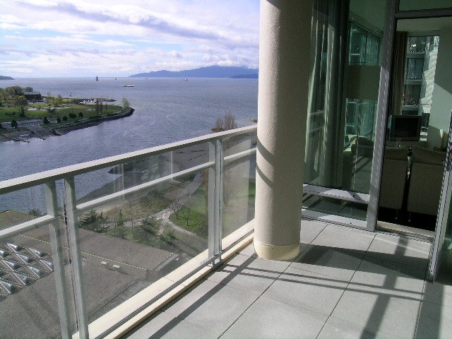 1902 - 1005 Beach Avenue - Condo - False Creek North - Photo 21 of 46
