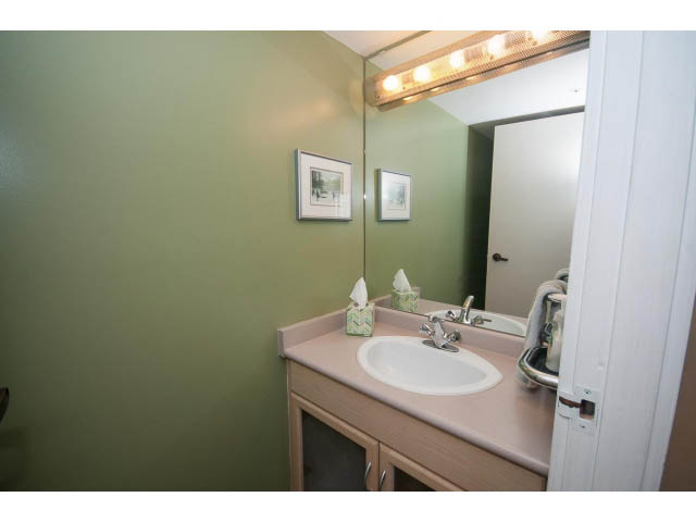 PHE - 789 Helmcken Street - Penthouse - Downtown - Photo 3 of 34