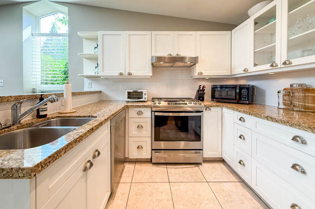 address w i t h h e l d north vancouver hamilton