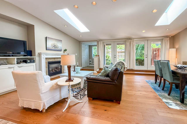 address w i t h h e l d north vancouver hamilton