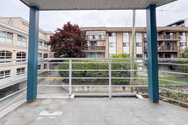 402 122 east 3rd street north vancouver lower lonsdale