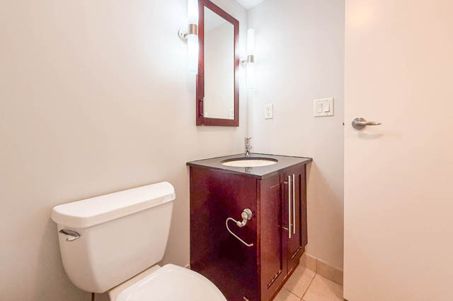 402 122 east 3rd street north vancouver lower lonsdale