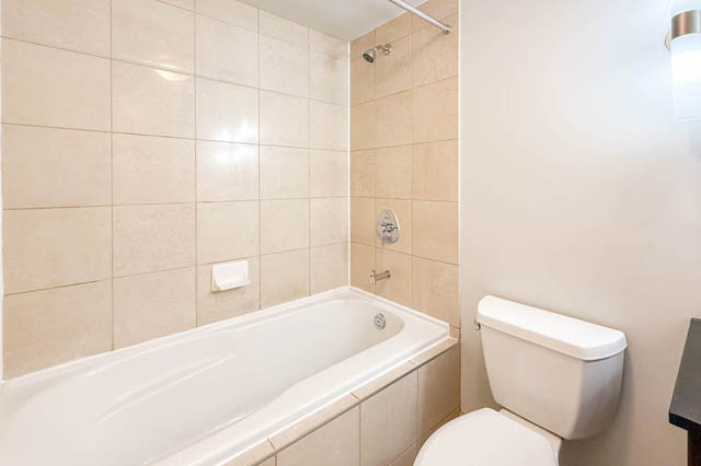 402 122 east 3rd street north vancouver lower lonsdale