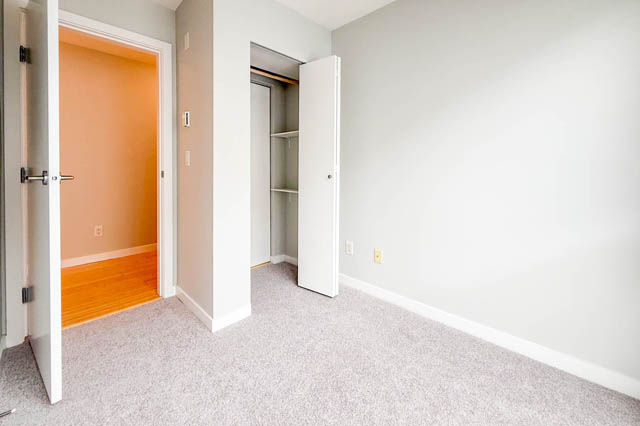 402 122 east 3rd street north vancouver lower lonsdale