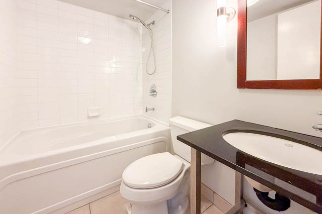 402 122 east 3rd street north vancouver lower lonsdale