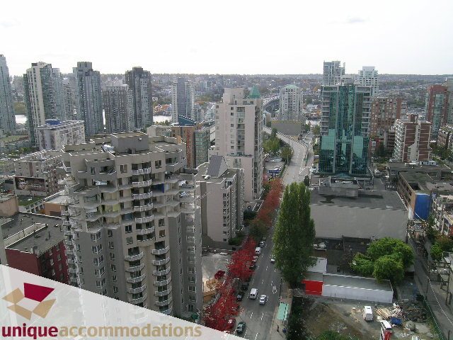 Furnished 1-bedroom condo with stunning city view. - 2606-1189 Howe Street, Vancouver Downtown