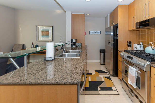 907 - 633 Kinghorne Mews - Condo - Yaletown - Photo 7 of 41