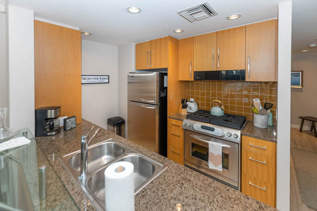 907 - 633 Kinghorne Mews - Condo - Yaletown - Photo 8 of 41