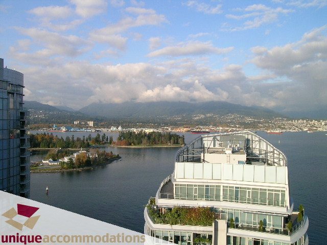 Furnished 1-bedroom condo with stunning city view and modern balcony. - 705 - 1205 W Hastings, Vancouver Downtown