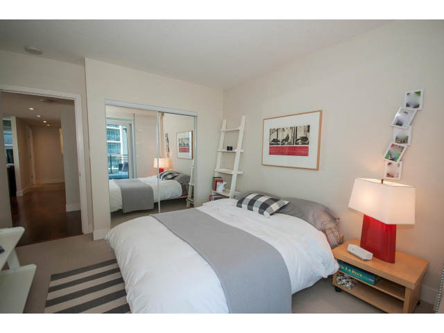 rent unfurnished condo vancouver