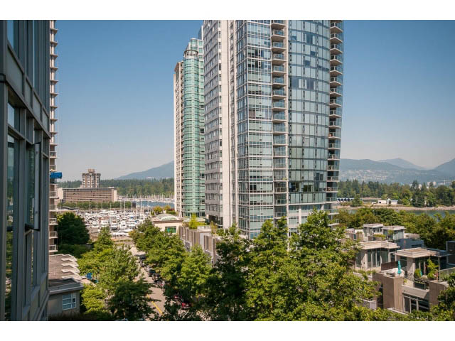 luxury condo for rent