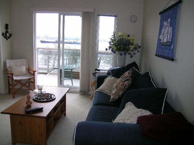 409 - 333 East  1st Street - Condo - Lonsdale - Photo 11 of 20