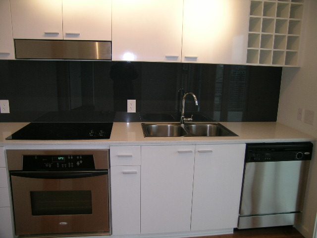 3309-111 W Georgia - Condo - Crosstown - Photo 5 of 20