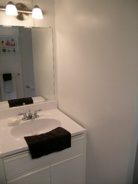 3844 West 14th Ave - Suite in House - Point Grey - Photo 26 of 36