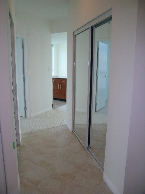 1801 - 188 East Esplanade - Condo - Lonsdale - Photo 2 of 26