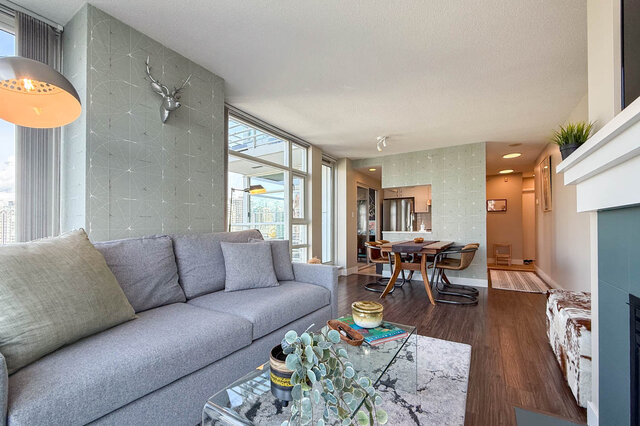 2501 198 aquarius mews vancouver downtown yaletown
