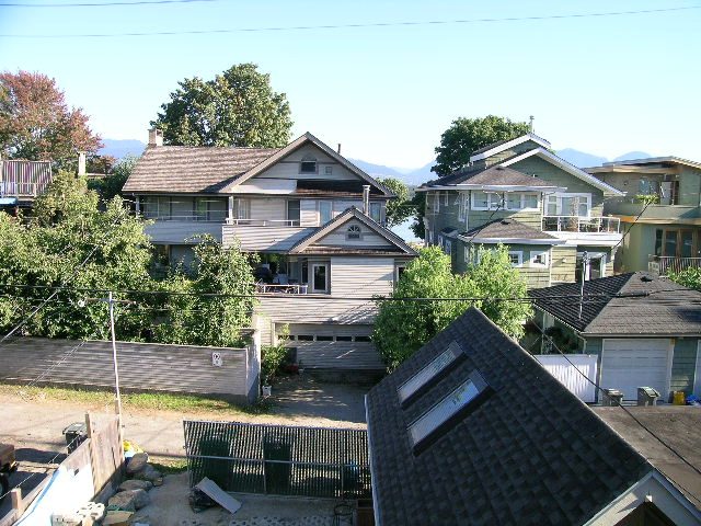 1963 McNicoll - Suite in House - Kitsilano - Photo 11 of 39