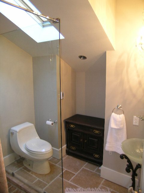 1963 McNicoll - Suite in House - Kitsilano - Photo 21 of 39