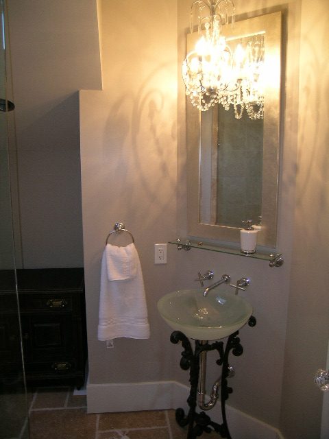 1963 McNicoll - Suite in House - Kitsilano - Photo 22 of 39