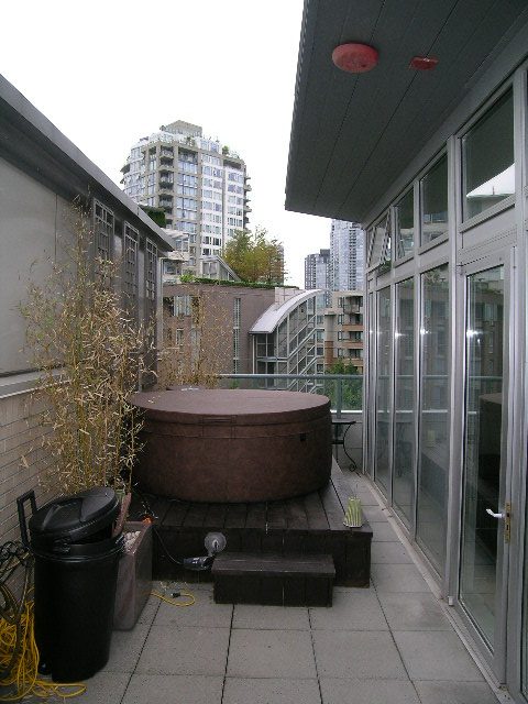 318 - 1228 Marinaside Crescent - Townhouse - Yaletown - Photo 39 of 40