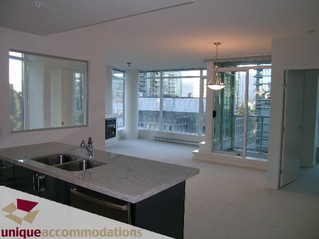 Bright kitchen with granite countertops and city view. - 1101 - 1188 West Pender, Vancouver Downtown