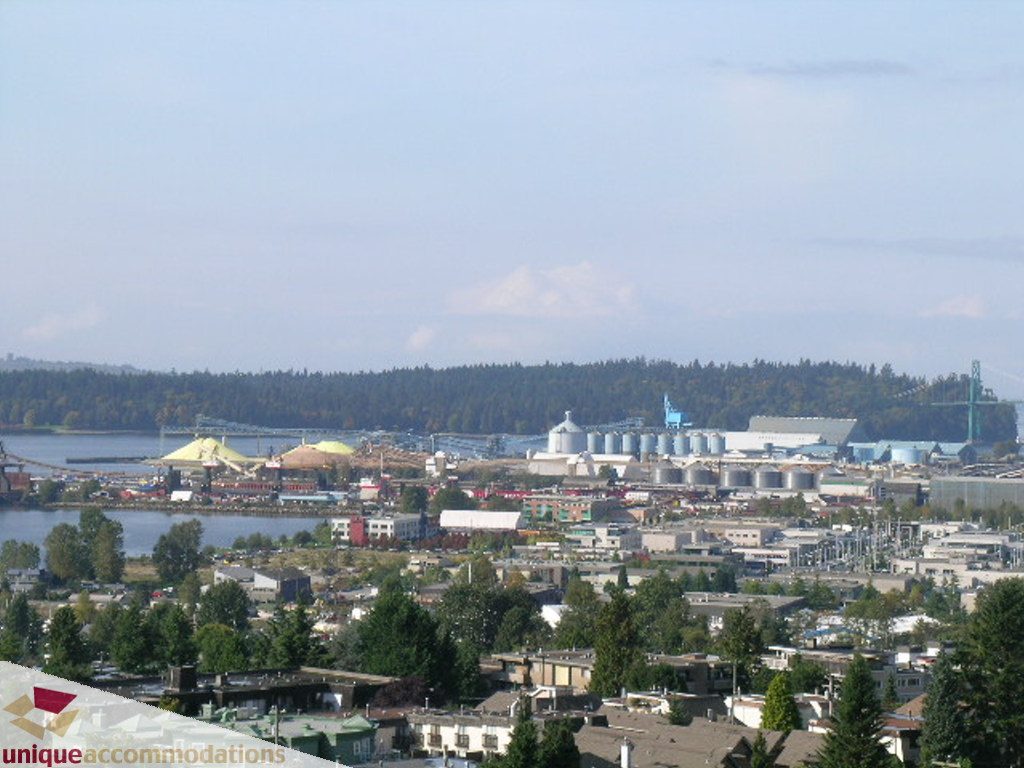 Furnished 3-bedroom condo with stunning city view and waterfront access. - 905 - 683 Victoria Park West, North Vancouver