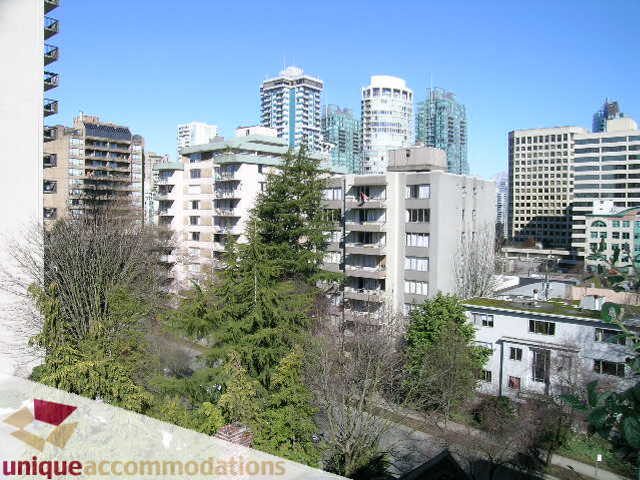 Furnished 2-bedroom condo with city view and modern furnishings. - 703 - 1132 Haro Street, Vancouver Downtown