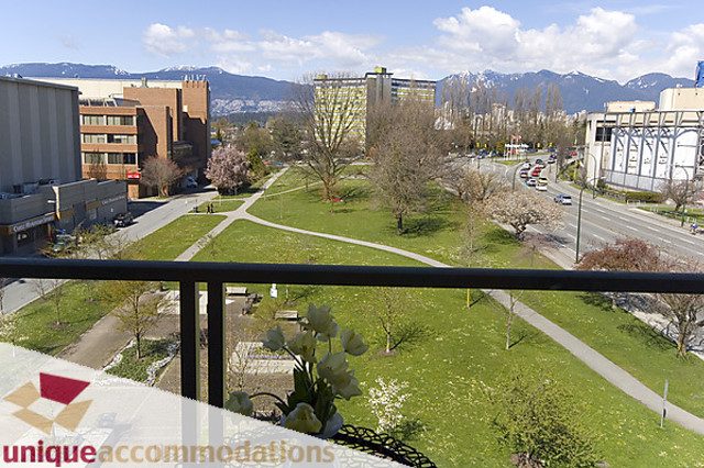 Furnished 1-bedroom + den with city view and green space. - 505 - 1808 West 1st Avenue, Vancouver West Side