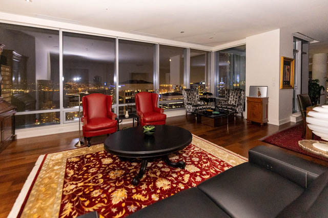 luxury furnished condo in vancouver