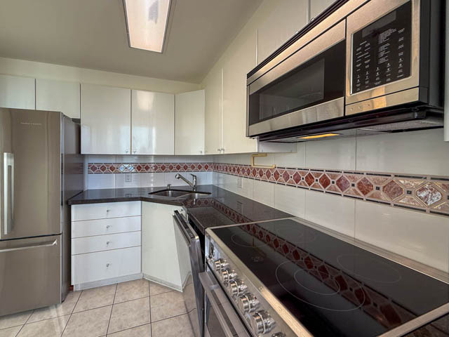 2305 1166 melville street vancouver downtown coal harbour