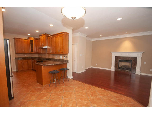 322 West 26th Street - House - Upper Lonsdale - Photo 12 of 31