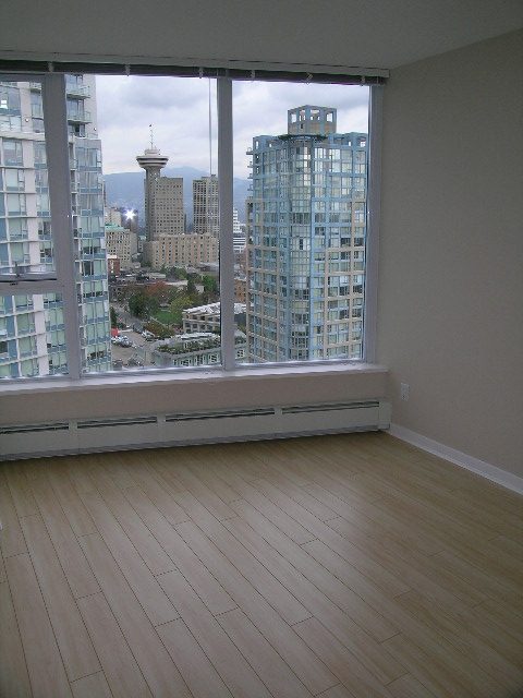 3207 - 689 Abbott Street - Condo - Crosstown - Photo 11 of 41