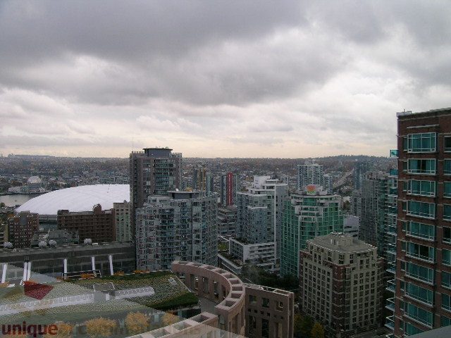 Furnished 3-bedroom + den with stunning city view. - 2804-788 Richards Street, Vancouver Downtown