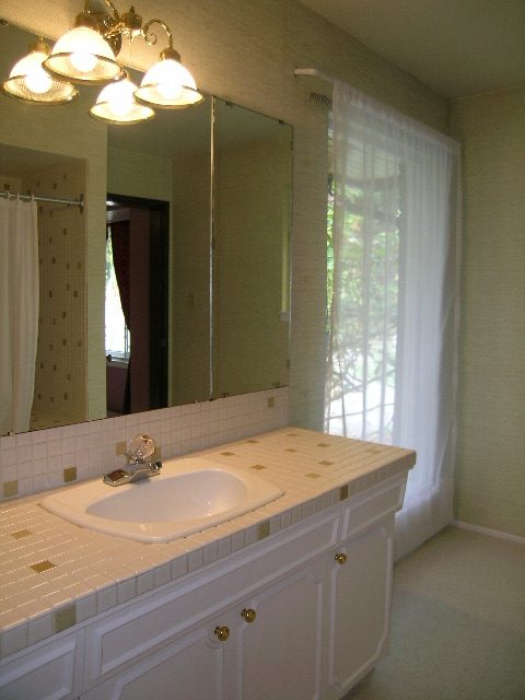 2090 26th Street - House - Dundarave - Photo 28 of 66