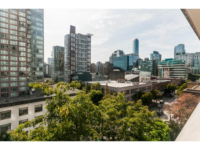 vancouver condo for rent
