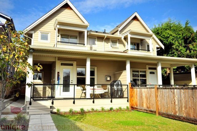 Furnished 3-bedroom + den duplex with wooden deck and grassy yard. - 341 East 8th Street, North Vancouver