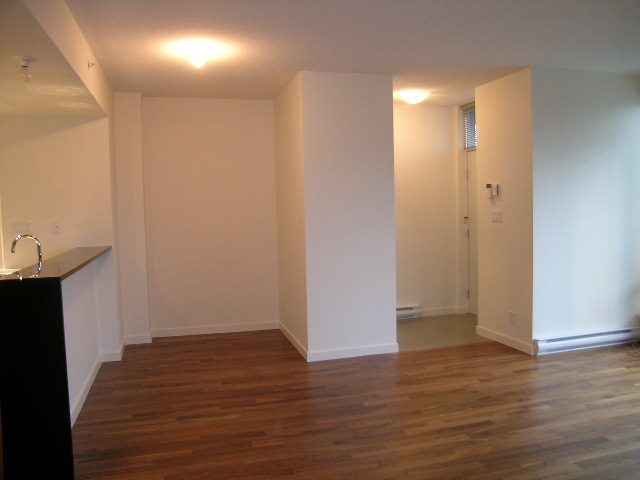 103 - 980 Cooperage Way - Condo - Yaletown - Photo 14 of 38