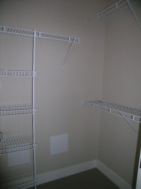 902 - 158 West 13th Street - Condo - Lonsdale - Photo 13 of 41